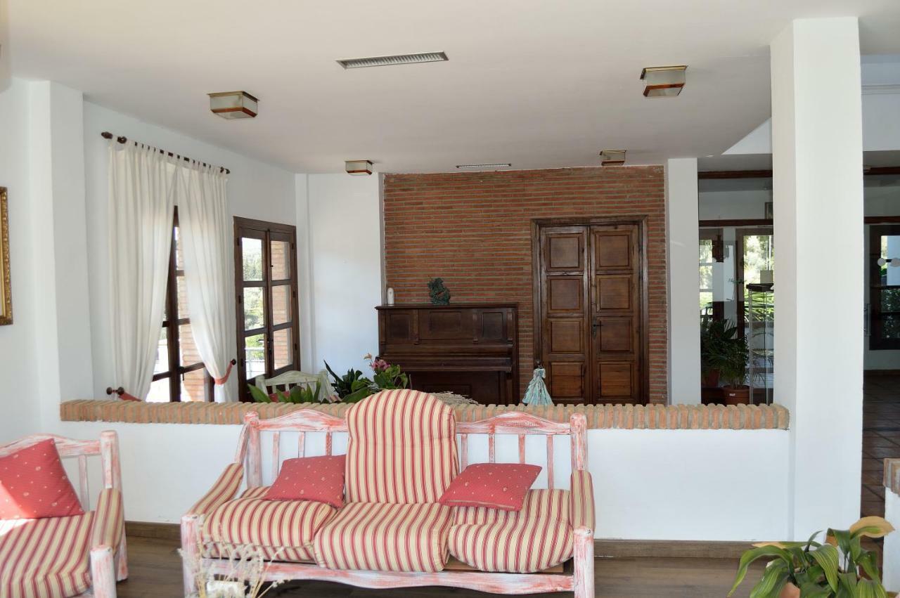 Hotel Taray Botanico ออร์กิวา ภายนอก รูปภาพ